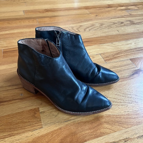 MADEWELL Justine Ankle Boots Black Leather Pointed Toe 8 - Picture 3 of 7